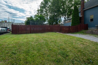 1324 n Walnut St Lansing MI3