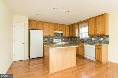 4633 Ashforth Way, Owings Mills, MD 21117 - photo 7