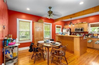 6 Pine St unit 8, Pawtucket, RI 02860 - photo 4