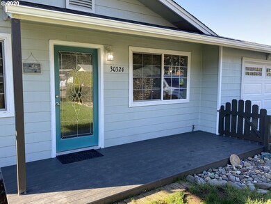 30324 Driftwood Dr, Gold Beach, OR 97444 - photo 2