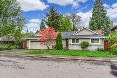 710 Freeman Rd, Central Point, OR 97502 - photo 2