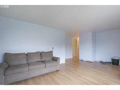 3735 Wilton Ave NE, Salem, OR 97305 - photo 6