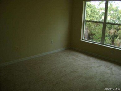 832 Hampton Cir, Naples, FL 34105 - photo 4