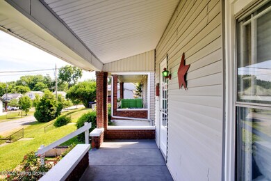 1226 Crown Ave, Louisville, KY 40204 - photo 2