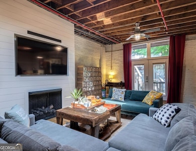 585 White Cir unit 402, Athens, GA 30605 - photo 4