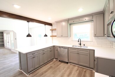 408 Holiday Ln, Tyler, TX 75703 - photo 5