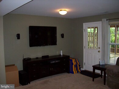 141 Valley Forge Way, Woodbury, NJ 08096 - photo 5