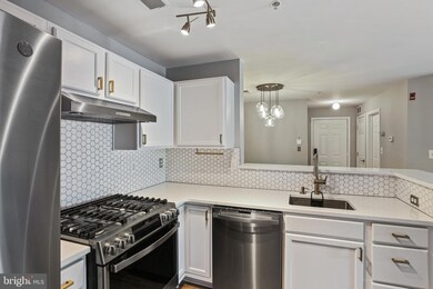 13306 Kilmarnock Way unit E, Germantown, MD 20874 - photo 3