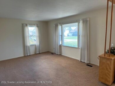 304 Elmshaven Dr, Lansing, MI 48917 - photo 4