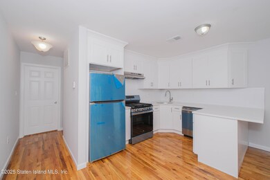 77 Wainwright Ave, Staten Island, NY 10312 - photo 6