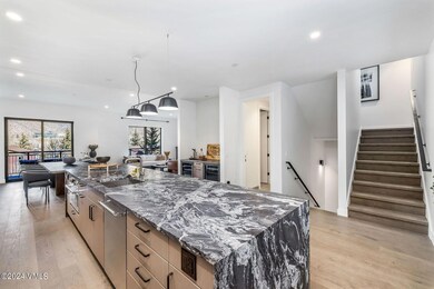 Quartz Counters