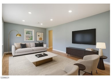 633 Harrell Ave, Woodbridge, NJ 07095 - photo 2