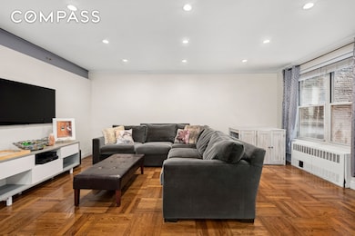 302 E 88th St unit 2G, New York, NY 10128 - photo 6