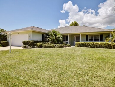 122 Thunderbird Dr, Sebastian, FL 32958 - photo 2
