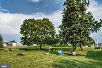 2542 Grand Point Rd, Chambersburg, PA 17202 - photo 5