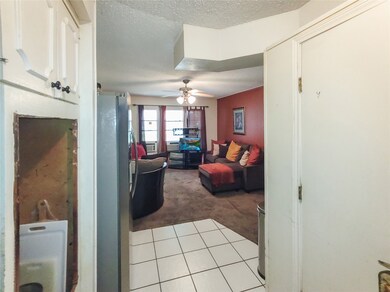 10522 Rockaway Dr, Houston, TX 77016 - photo 6