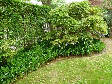 32 Bull St unit B, Newport, RI 02840 - photo 3