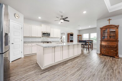 7603 Burnside Loop-Pensacola-FL-40