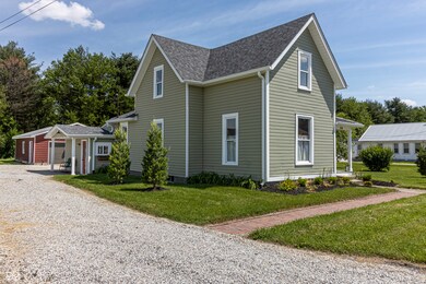 328 W Jefferson St, Kirklin, IN 46050 - photo 3