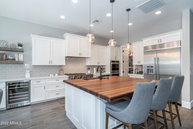 Walnut Wood Island