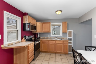 3019 Gable St SW, Grandville, MI 49418 - photo 5