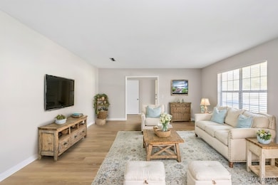 Living Room- AI Virtual Staging