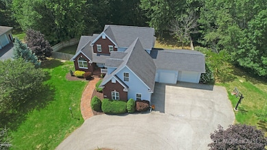 5045 Weeping Willow Dr SE, Grand Rapids, MI 49546 - photo 3