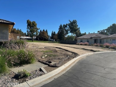 6203 Vista Estrella, Bakersfield, CA 93306 - photo 2