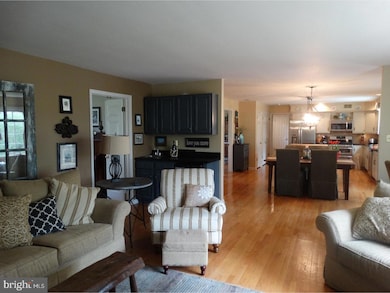 721 W Prospect Ave, North Wales, PA 19454 - photo 7