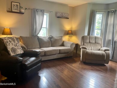 28 West St, Adams, MA 01220 - photo 5