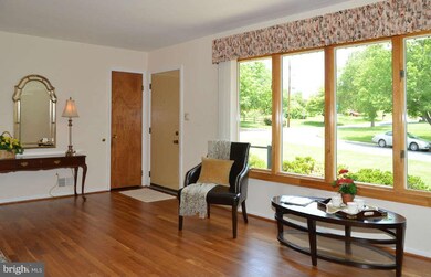 12536 Palermo Dr, Silver Spring, MD 20904 - photo 4