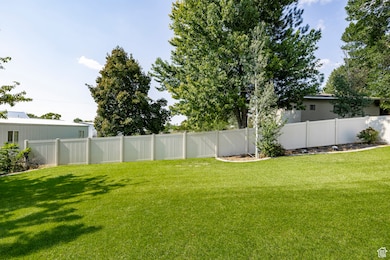 947 E Green Rd, Fruit Heights, UT 84037 - photo 4