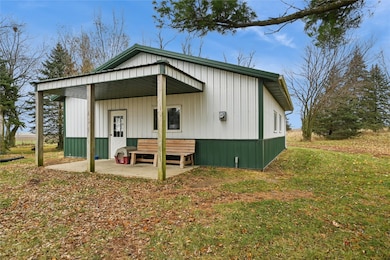 2356 Hwy 21, Dysart, IA 52224 - photo 4