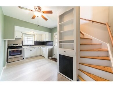 45 Grandview Ave, Fairhaven, MA 02719 - photo 4