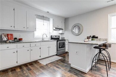 4706 Sterlingheath Dr, Midlothian, VA 23112 - photo 7