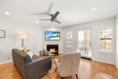 3961 Hortensia St unit H4, San Diego, CA 92110 - photo 4