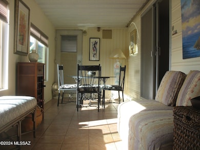 5572 Lazy S AZ Room 1