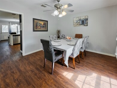 4001 Ashwood Dr, Pearland, TX 77584 - photo 4