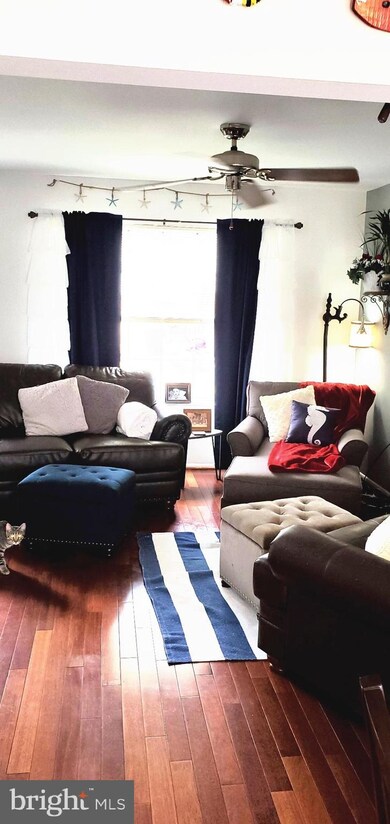 9366 Sea Oat Ct, North Beach, MD 20714 - photo 3