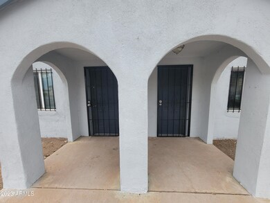 27th Ave_Front Door View