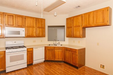 11214 Middleburgh Dr, Tomball, TX 77377 - photo 6