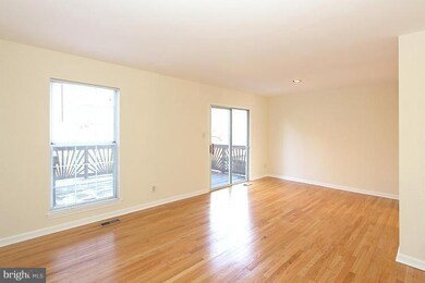 57 Gravenhurst Ct, North Potomac, MD 20878 - photo 5