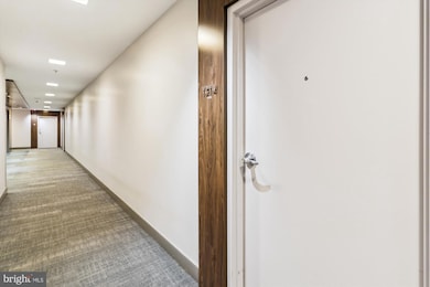 400 Massachusetts Ave NW unit 1214, Washington, DC 20001 - photo 5