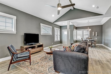 1178 Wild Indigo, Calera, OK 74730 - photo 4