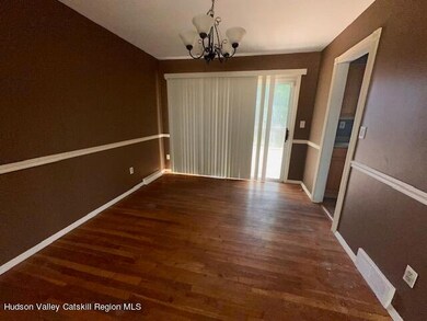 4 Merrick Rd, Poughkeepsie, NY 12603 - photo 7