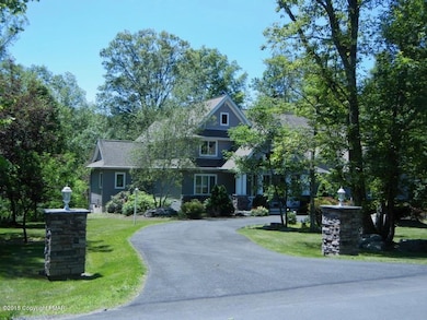 353 Wyndham Dr, Cresco, PA 18326 - photo 3