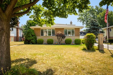 821 N Adele St, Elmhurst, IL 60126 - photo 3