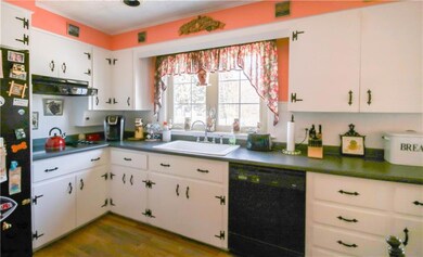 16 Miller Ave, Biddeford, ME 04005 - photo 4