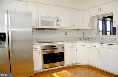 9631 Clocktower Ln, Columbia, MD 21046 - photo 3