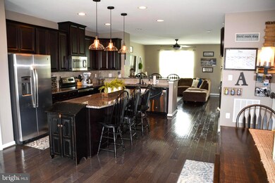 137 Trout Lily Dr, Lake Frederick, VA 22630 - photo 3